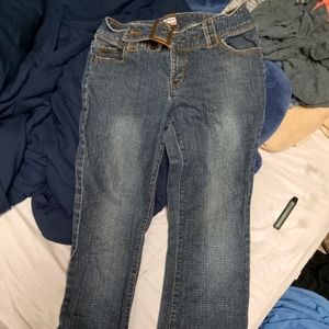 No boundaries belted stretch juniors size 9 jeans wide legged flares